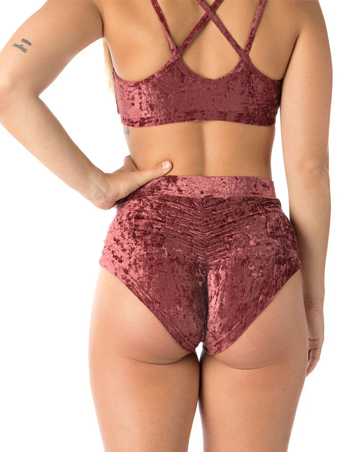 #color_Amaranth velvet